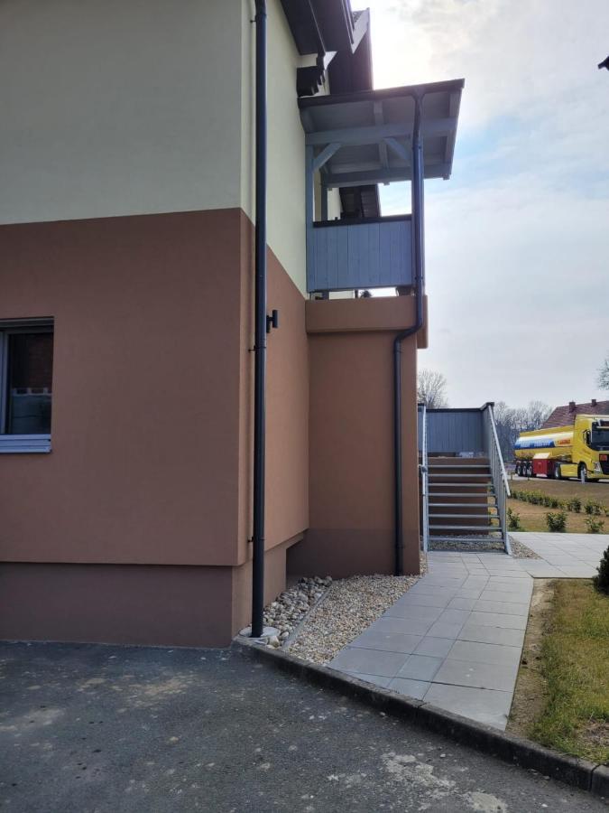 Ferienwohnung Stoisser Mureck Kültér fotó