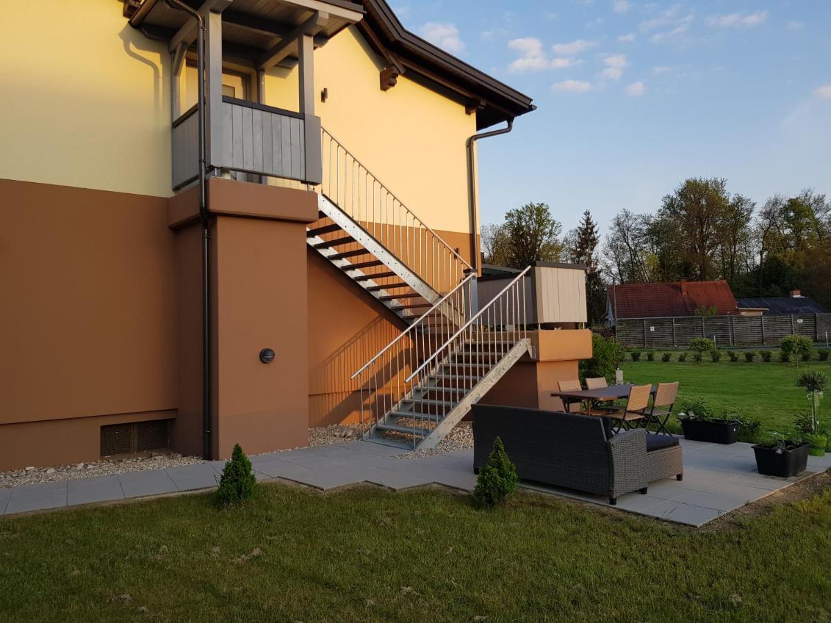 Ferienwohnung Stoisser Mureck Kültér fotó